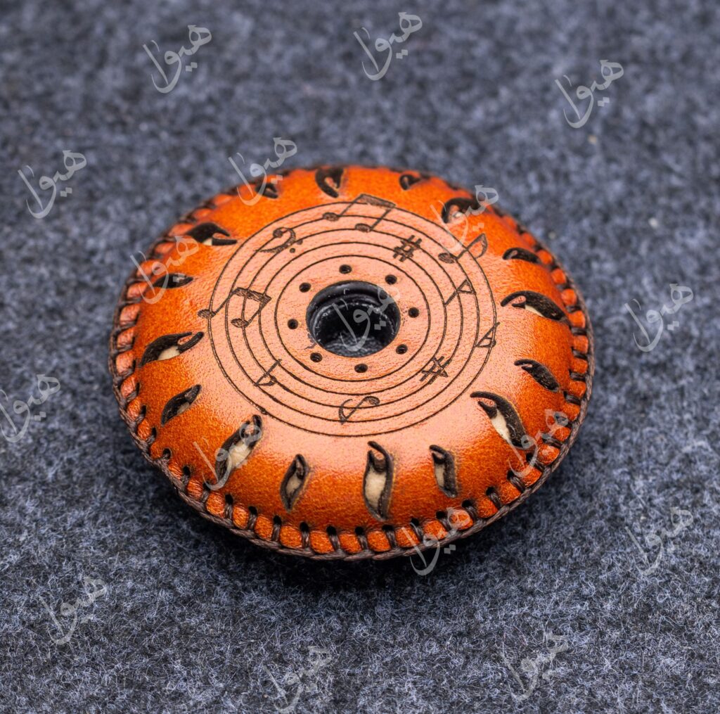 زیرپایه طرح نت  رنگ آجری/ کرم