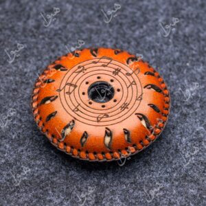 زیرپایه طرح نت  رنگ آجری/ کرم